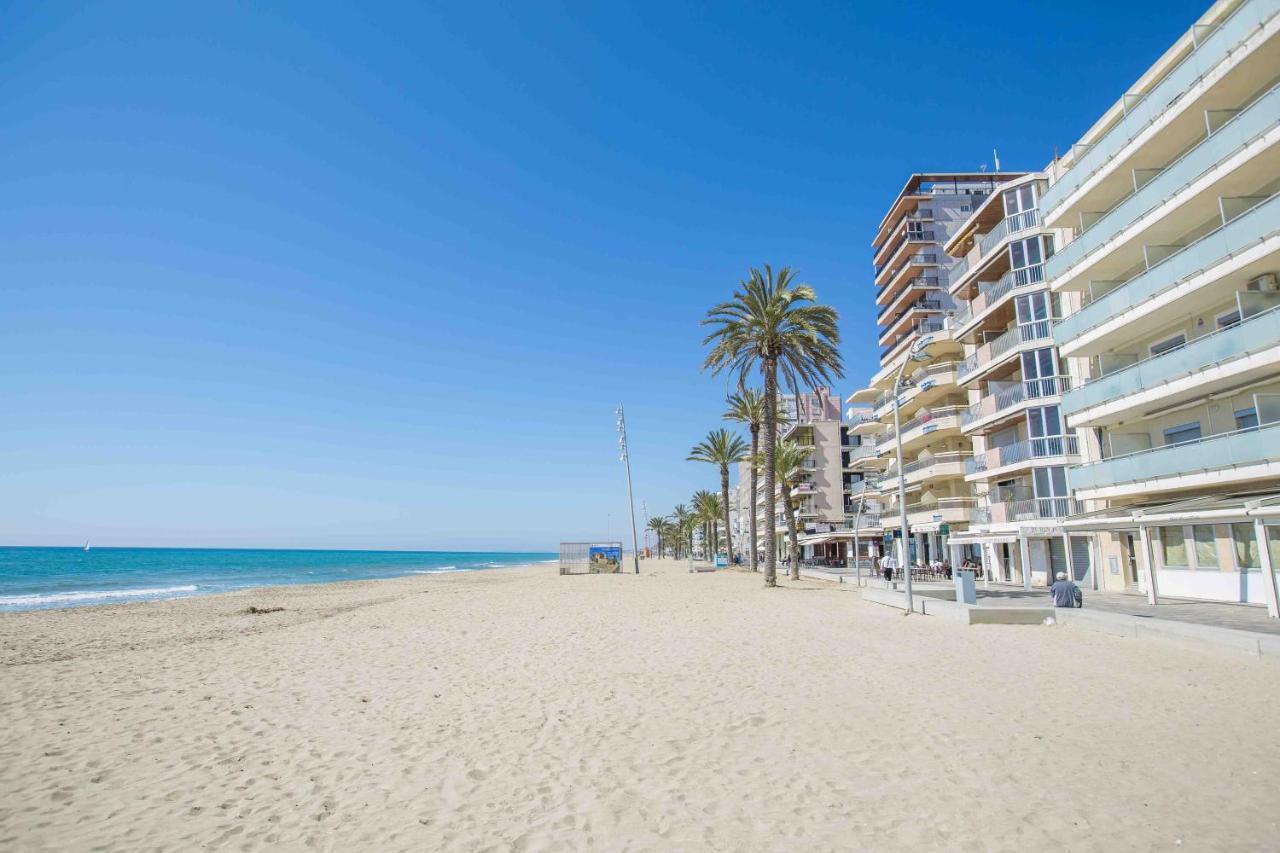 Casa Arnau, A Pie De Playa. Calafell Beach Exterior foto